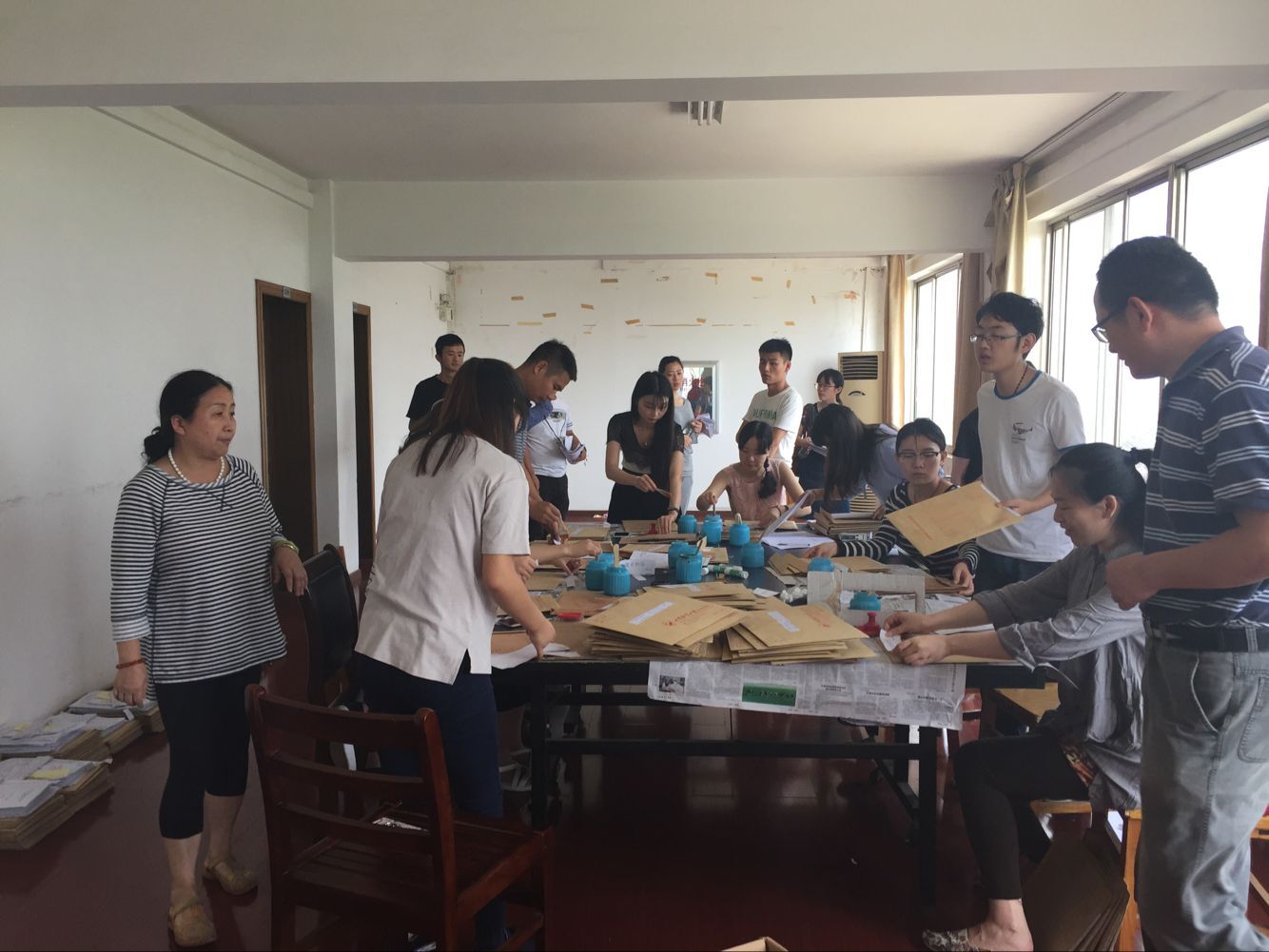 武工院2016届毕业生档案转递工作圆满完成