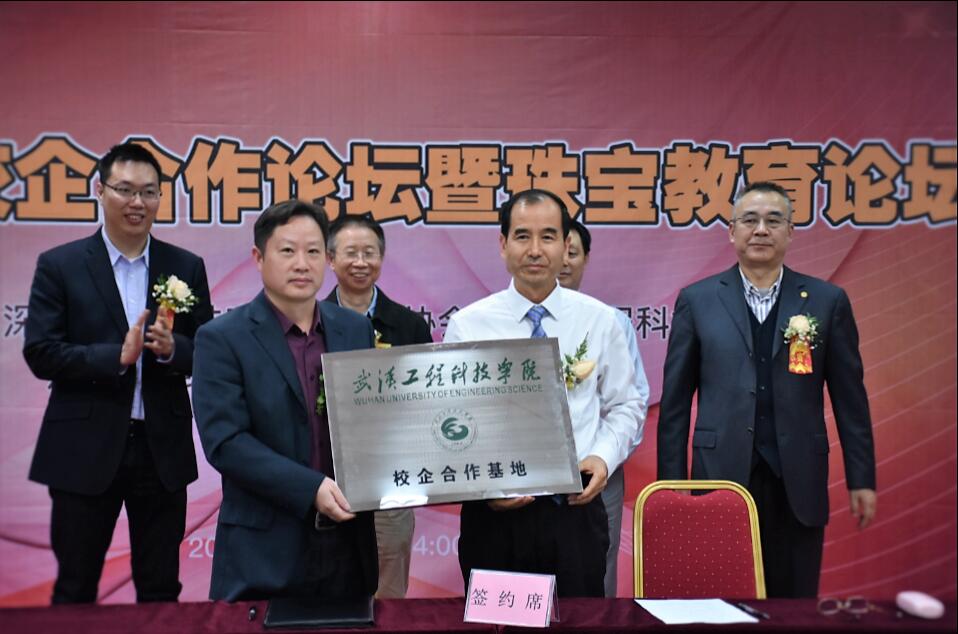 QQ图片20131217204708.jpg