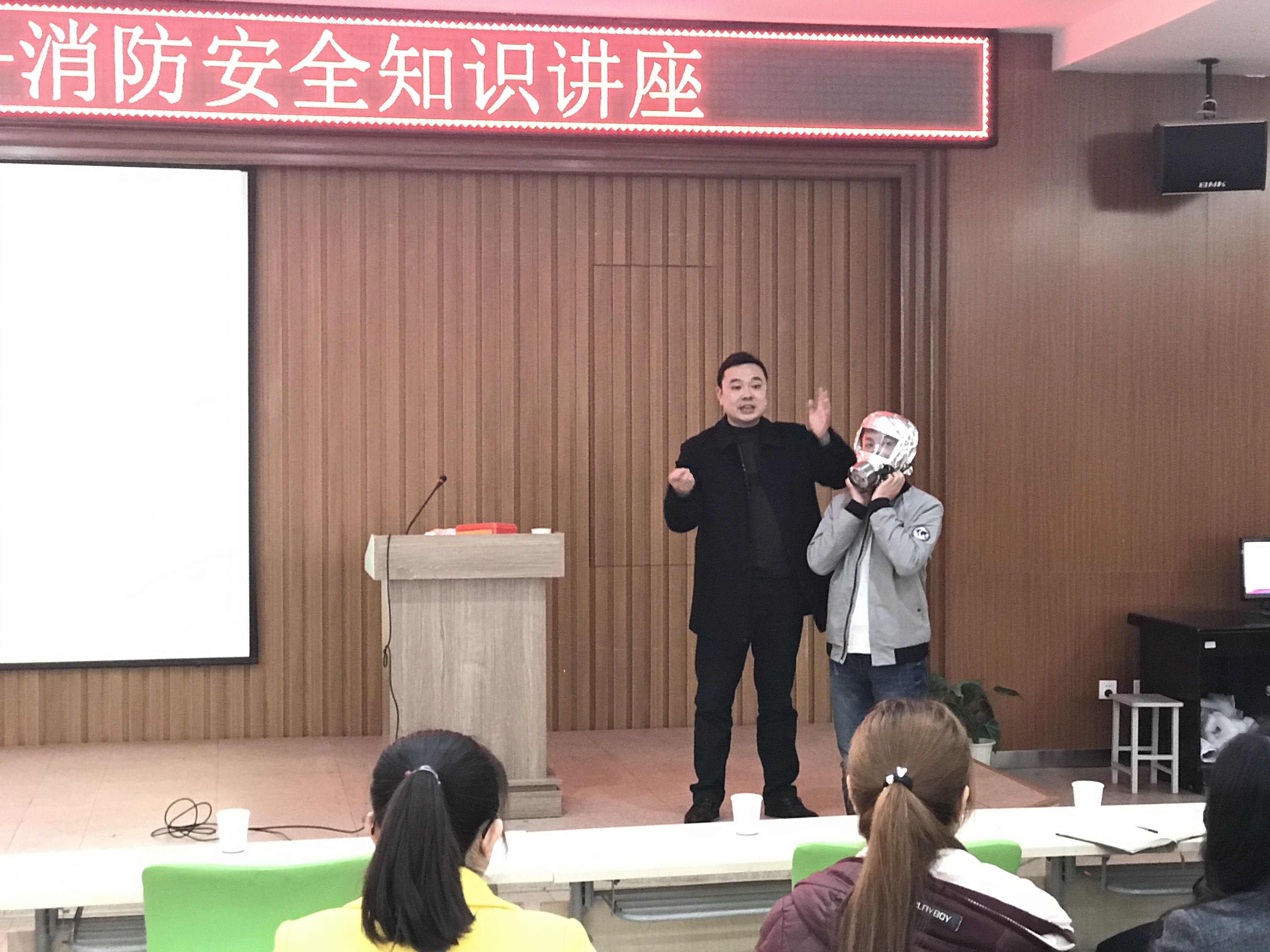 QQ图片20170320110221.jpg