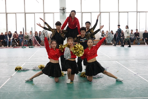 董成 (1).jpg