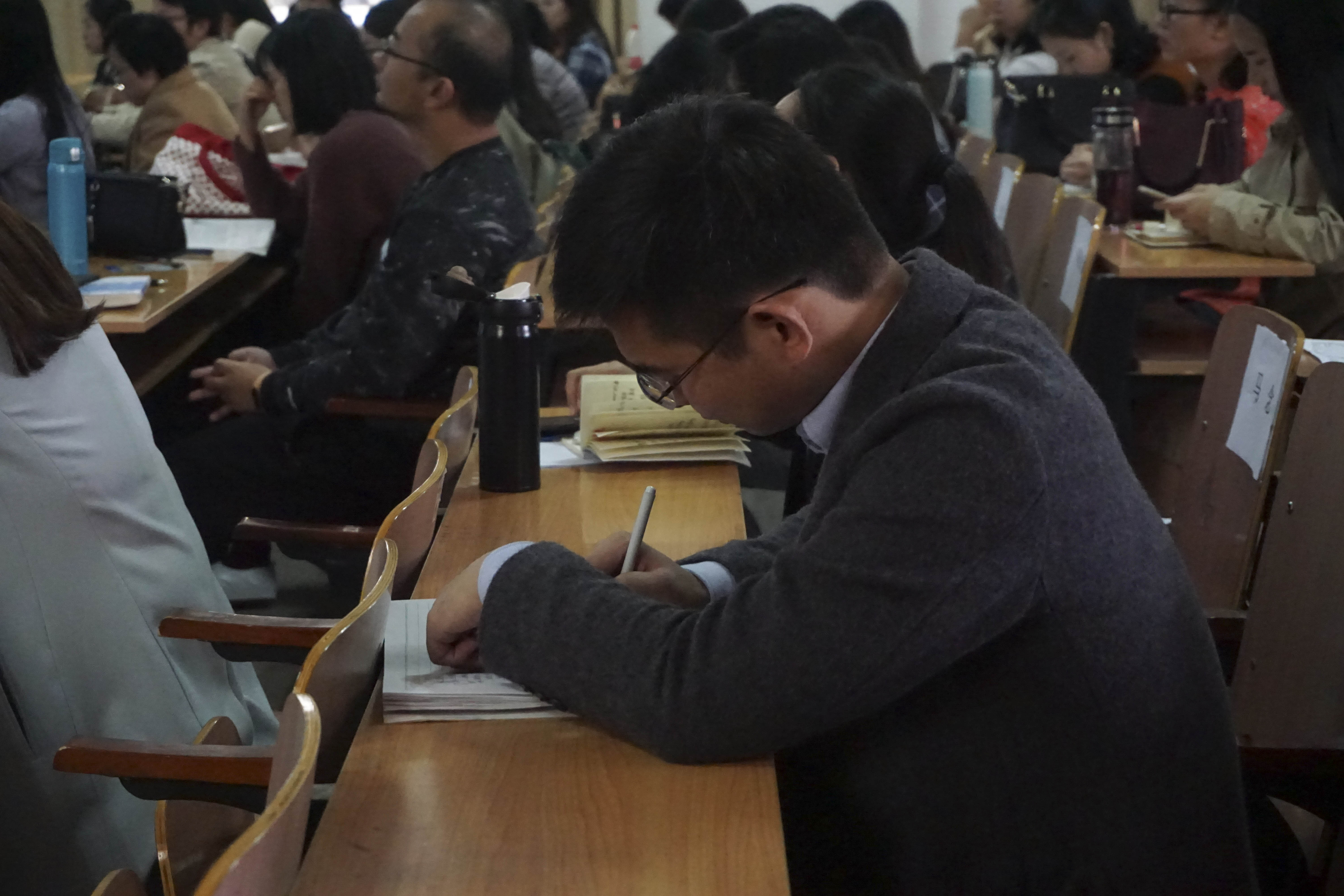 2017.10.25+青年教师能力培训会+实习摄影记者刘悦欣2.jpg
