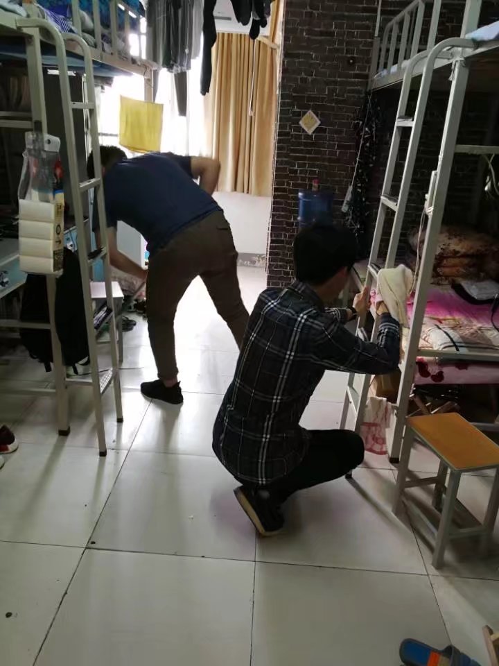 a.JPG
