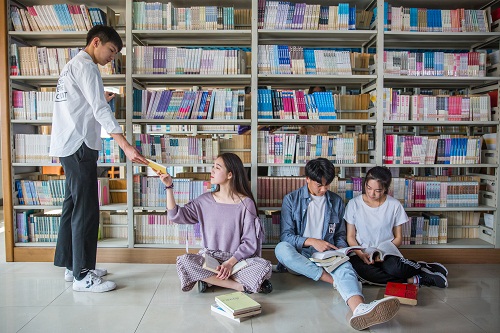 【校园新视界】五大联赛,每天不一样——学风篇
