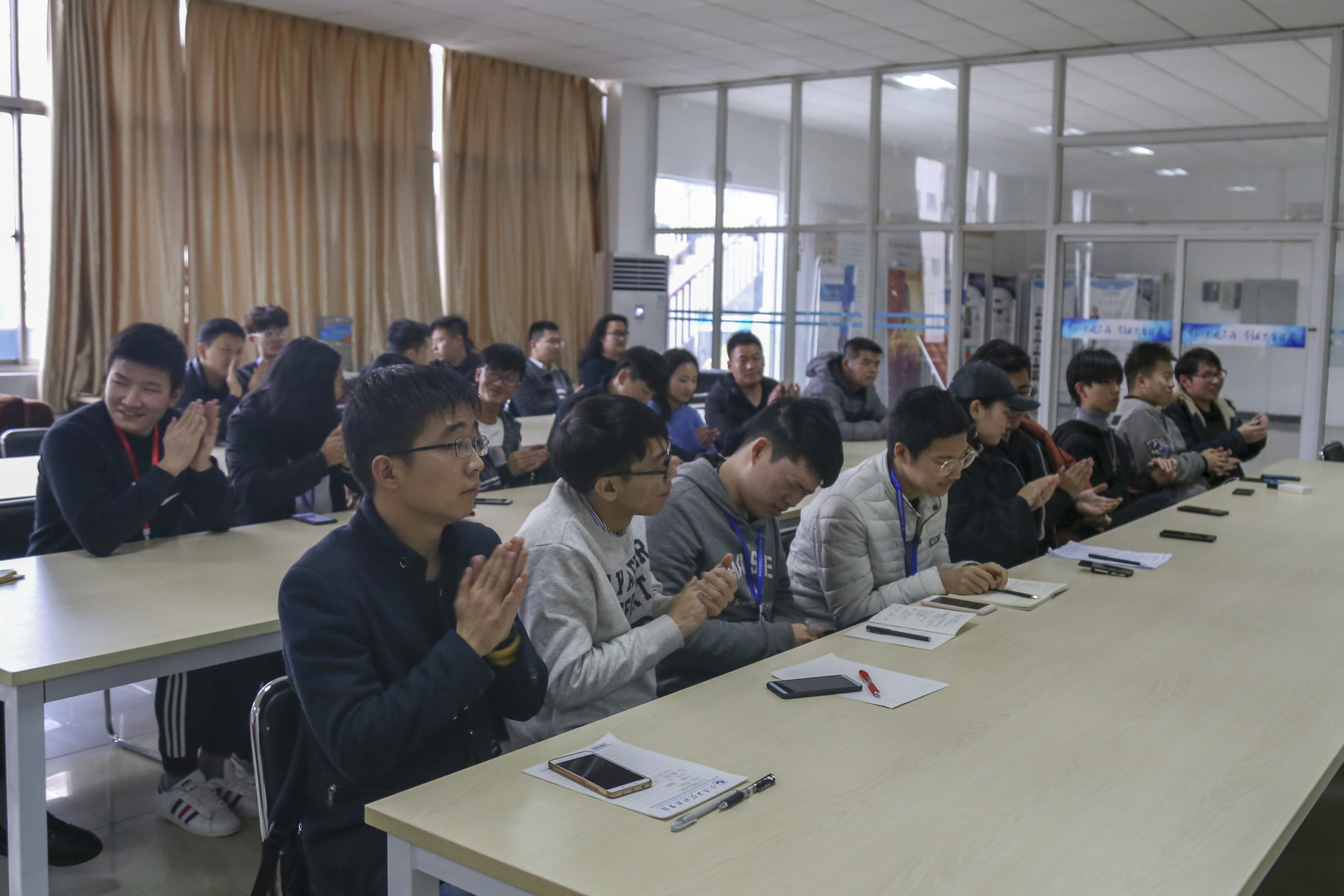 中南财经政法大学创业专家来校进行自主创业交流