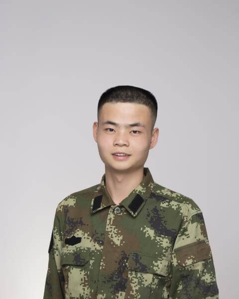 010_应征入伍_欧洲五大联赛官网_雷勇刚.jpg