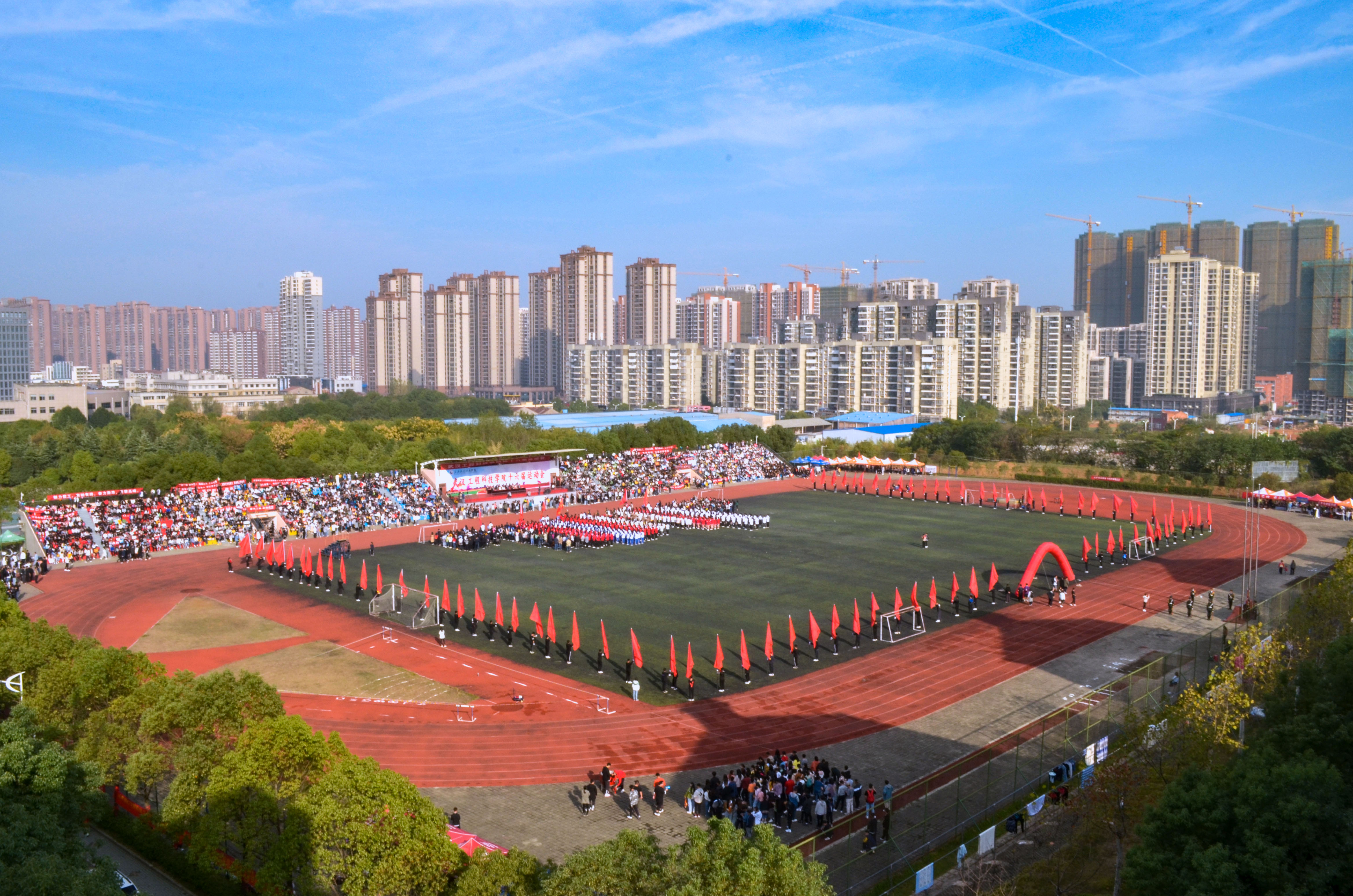 张晓哲2.jpg