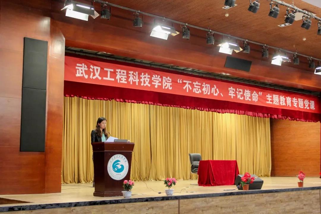 不忘艰苦岁月 铭记老山精神越战英雄在五大联赛开展主题教育专题党课培训