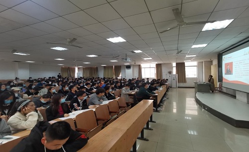 “坚守信仰,不忘初心,牢记使命”——校团委书记陈晶老师为我院入党积极分子培训班授课