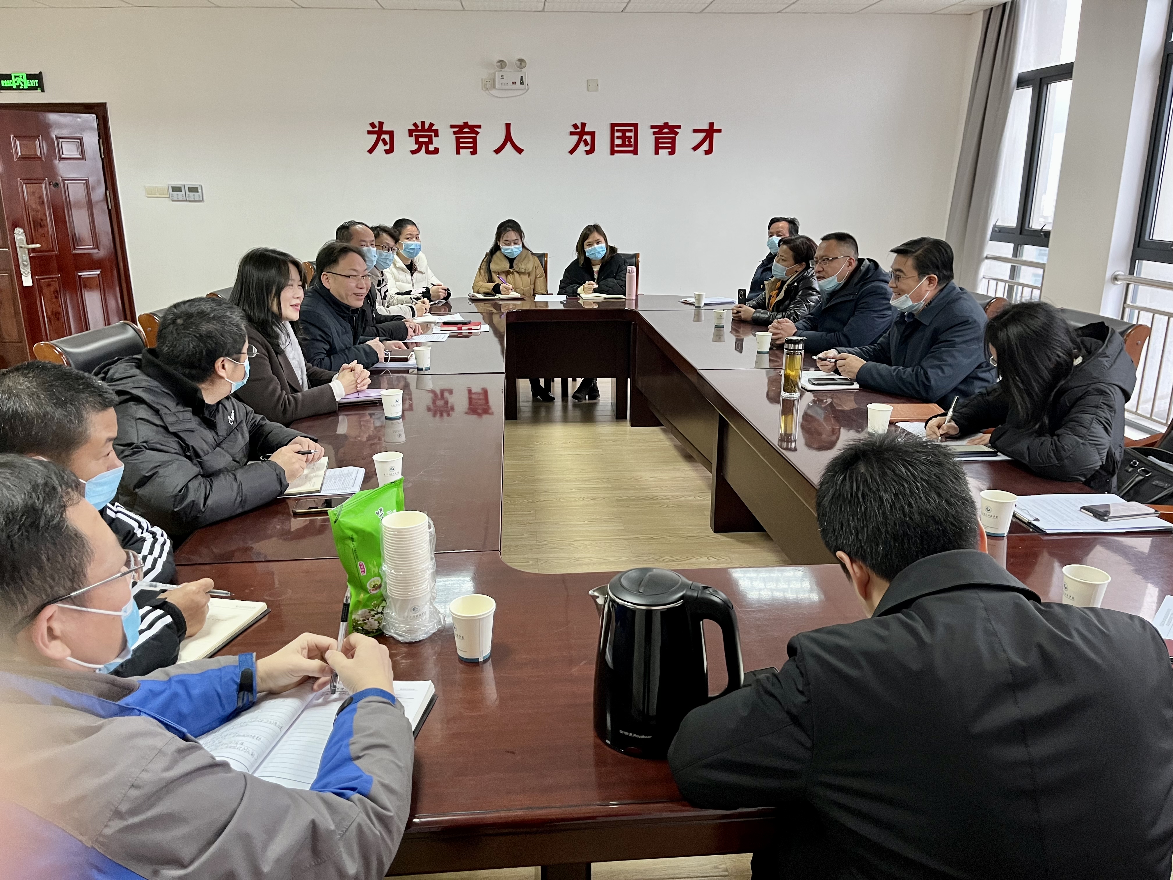江夏区疫情防控检查专班来我校检查指导春季开学疫情防控工作
