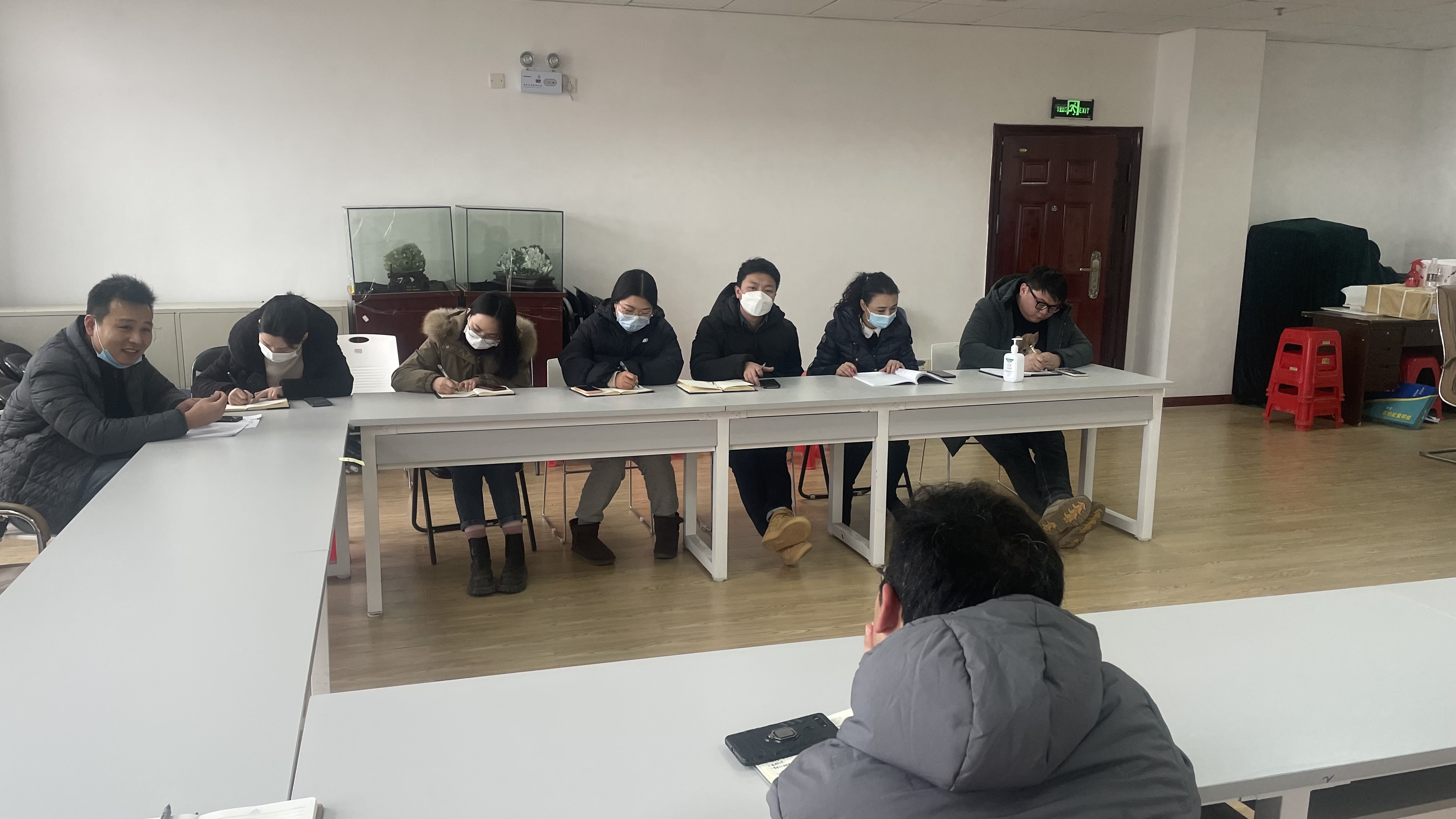 (工作室日常)大学生就业创业工作研究团队开展新学期工作部署会议