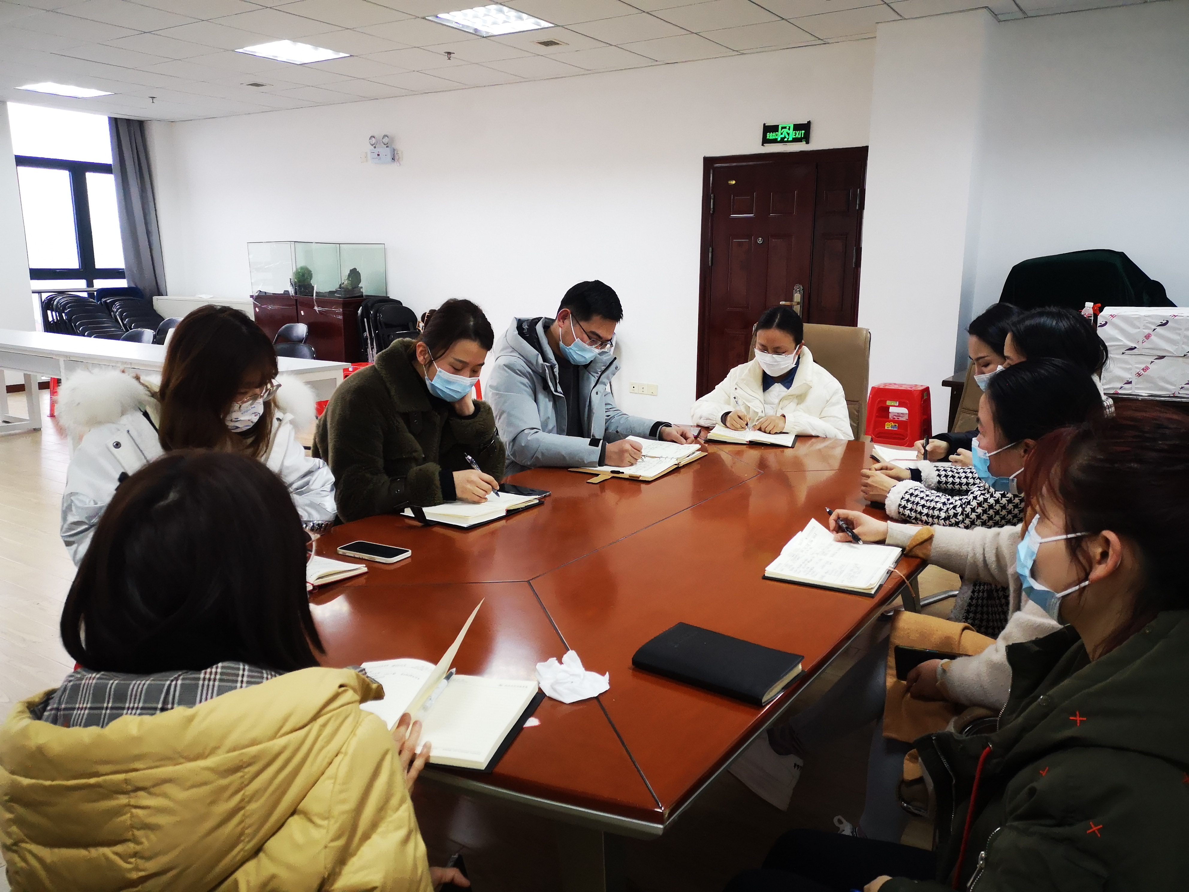 (工作室日常)大学生职业生涯规划研究团队开展新学期工作部署会议