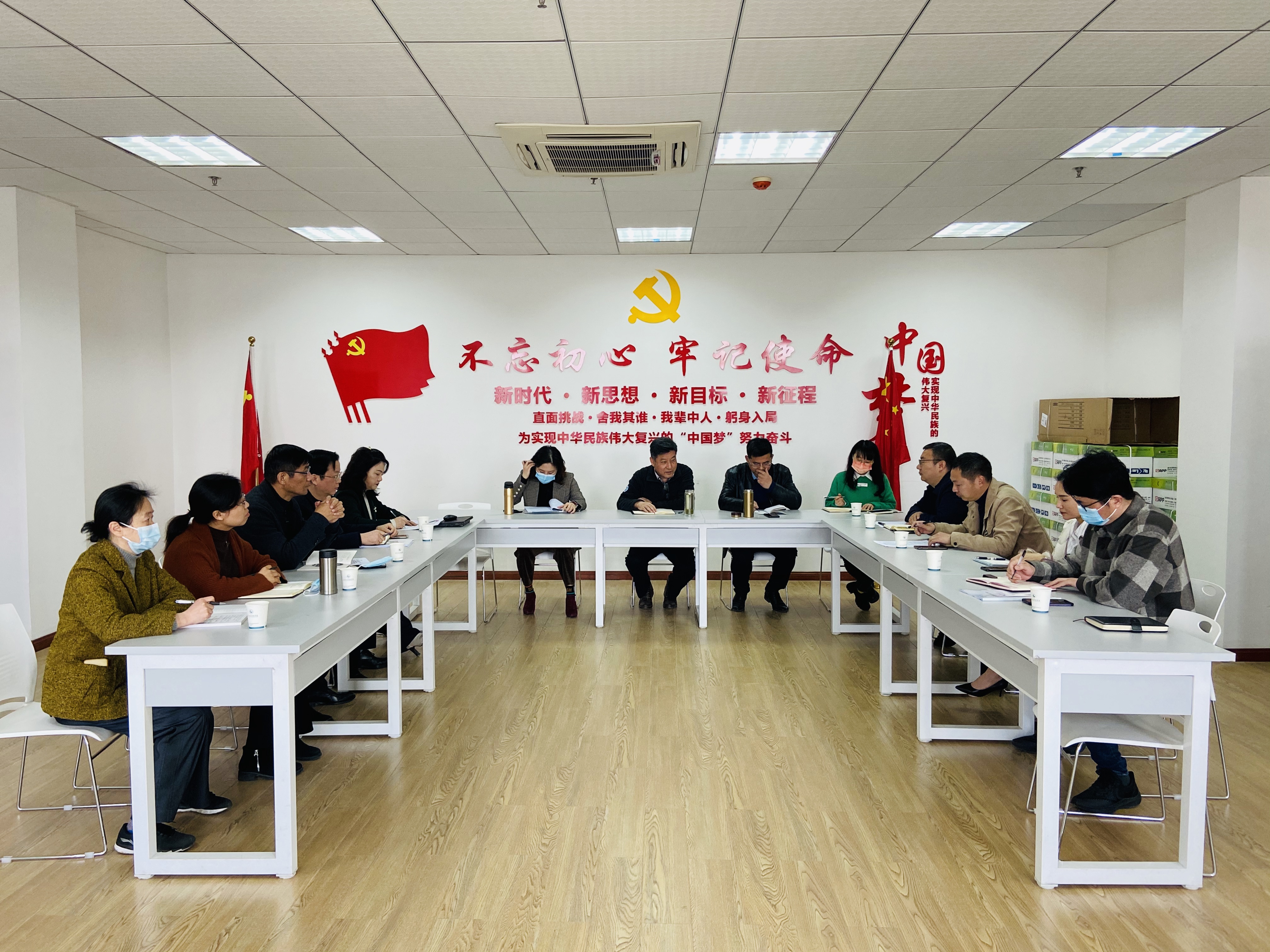 杨伦副校长来我学院开展专业建设座谈会