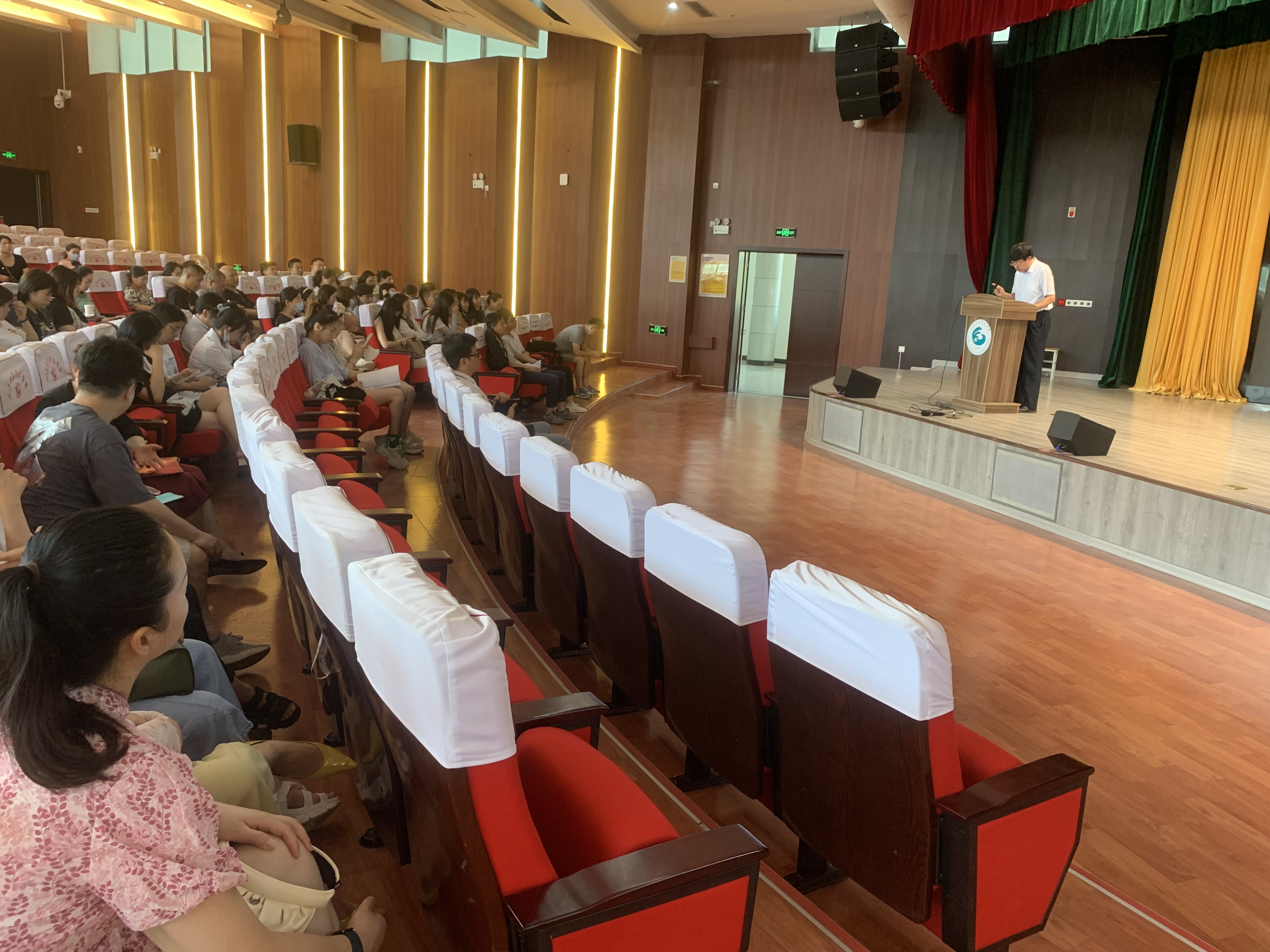 我校艺传学院召开决战100天,迎评动员会