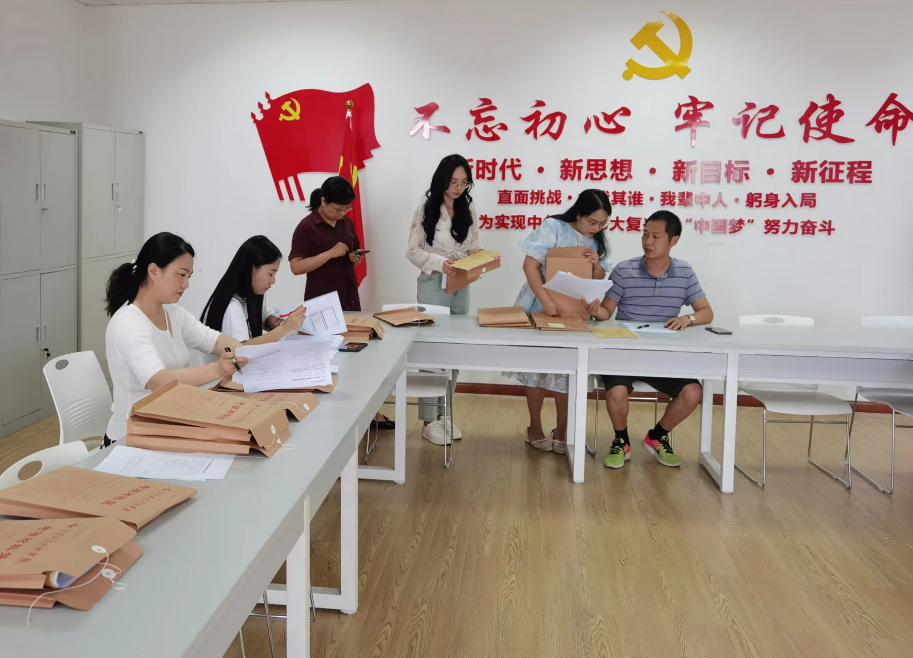 经济与管理学院开展2021-2022第二学期教学材料大检查