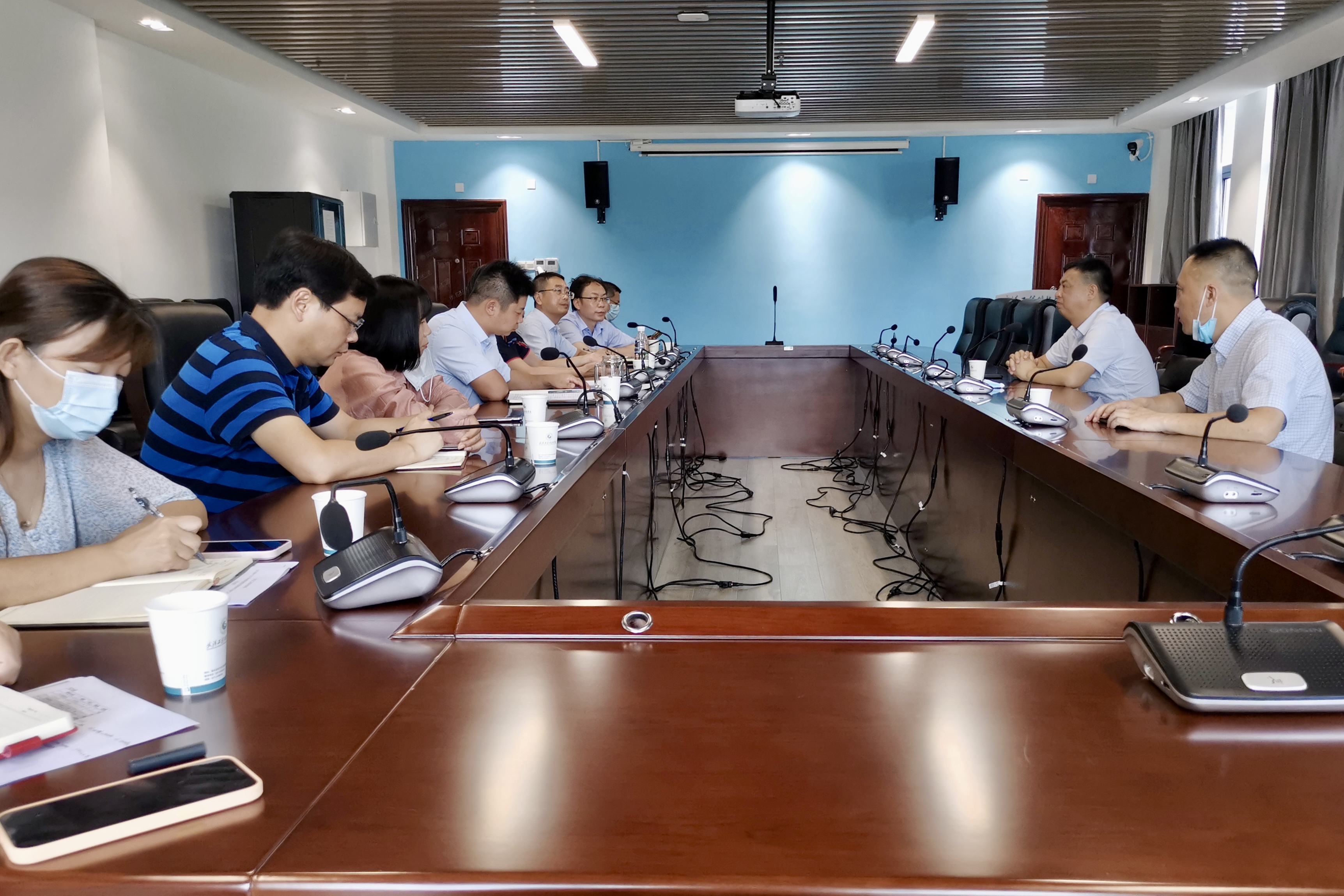江夏区领导来我校检查指导秋季开学疫情防控工作