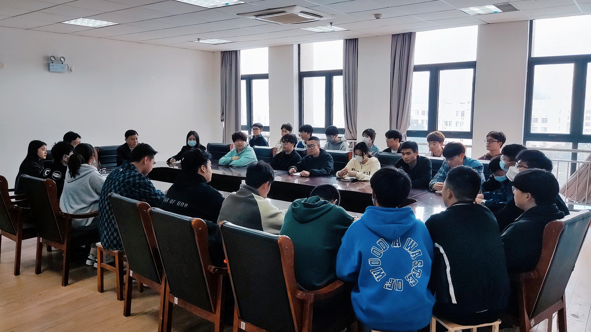 倾听心声,暖心交流|我校机械与工程学院召开学生座谈会