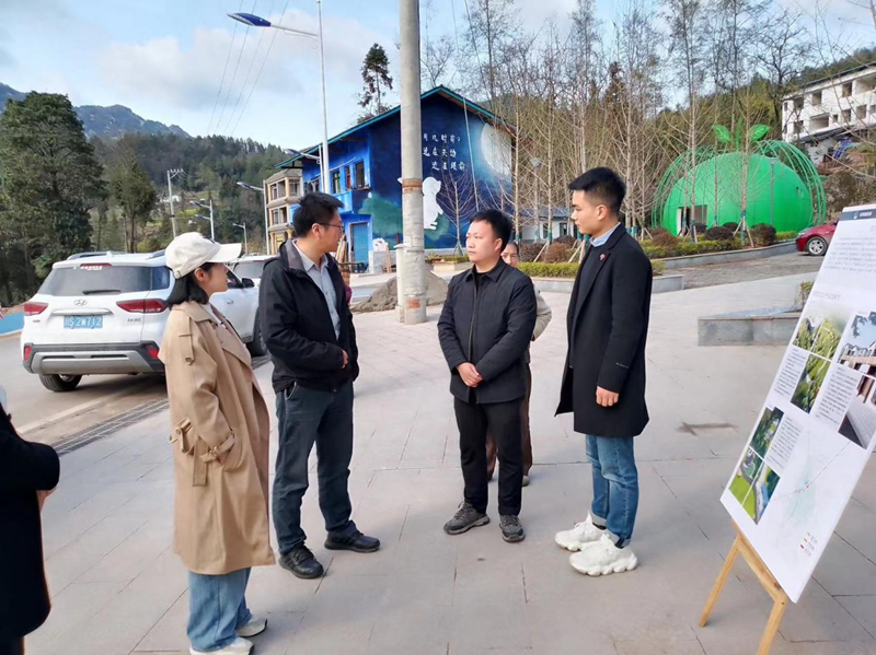 经济管理学院陈嘉睿副教授参与四川省“科技下乡万里行”文旅服务团走进达州助力旅游民宿发展项目