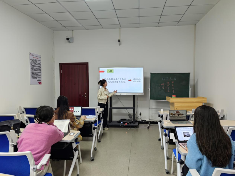 文法学院语文教育教研室开展师范生技能比赛(决赛)培训会