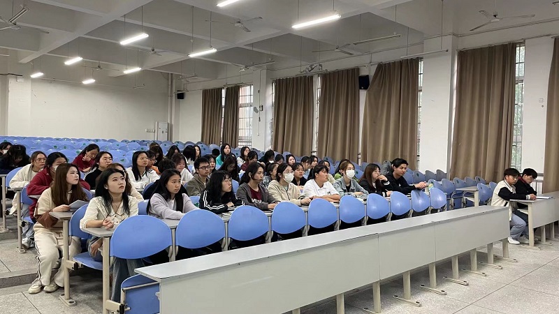 【教育】教育学院开展第六届七巧板学生干部成长计划