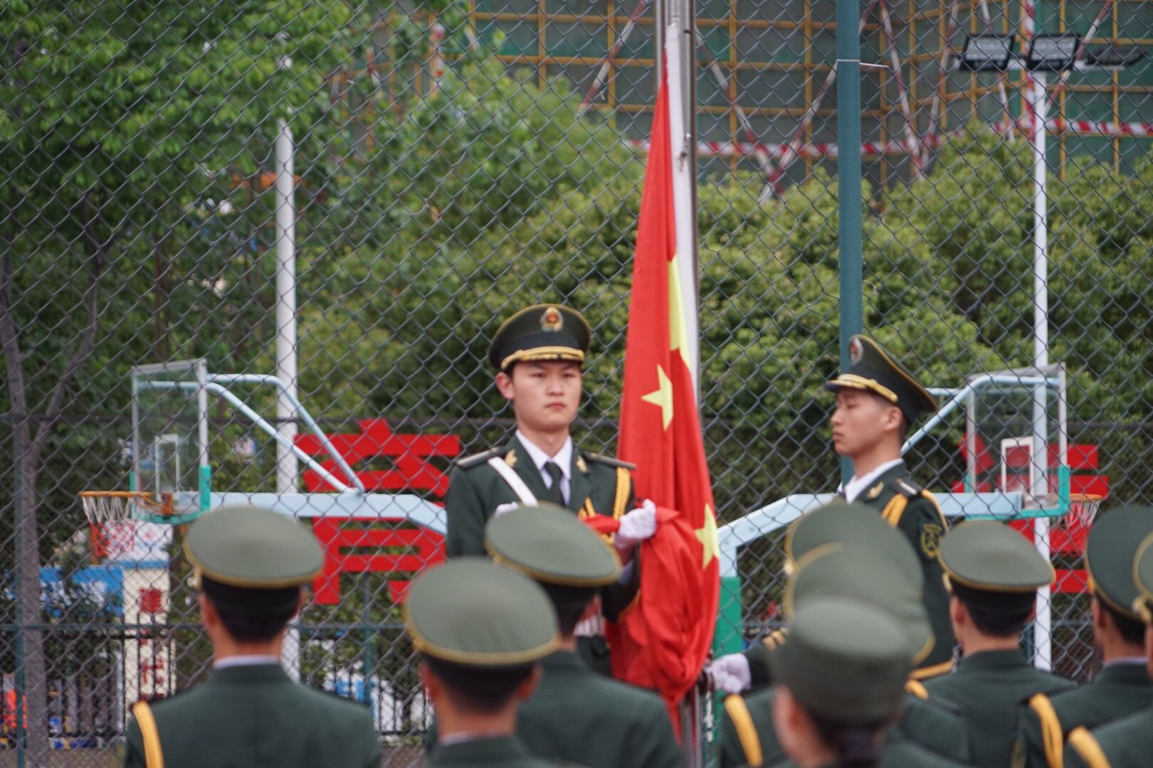 【国护】国旗护卫队完成成都文理学院第十周例行升旗仪式