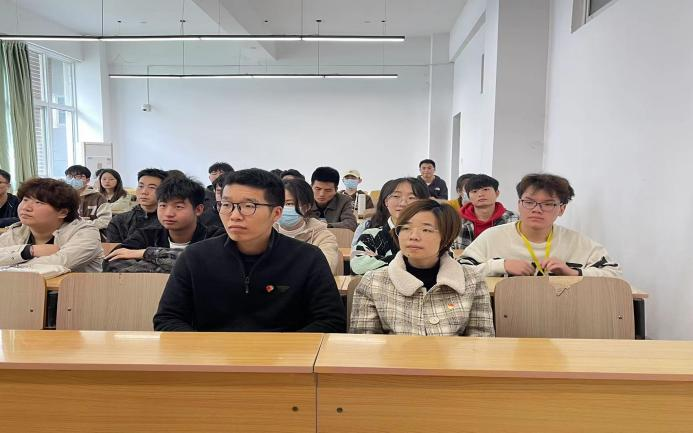 机械与工程学院学生党支部四月主题党日学习大会