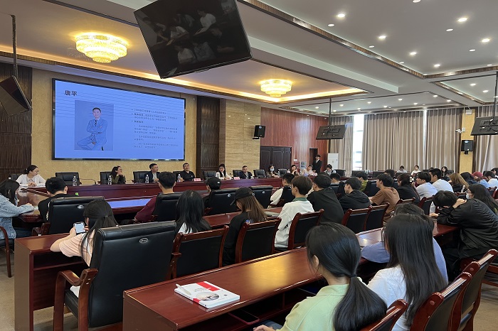 【经管】经济管理学院举办国家奖学金获得者经验分享会
