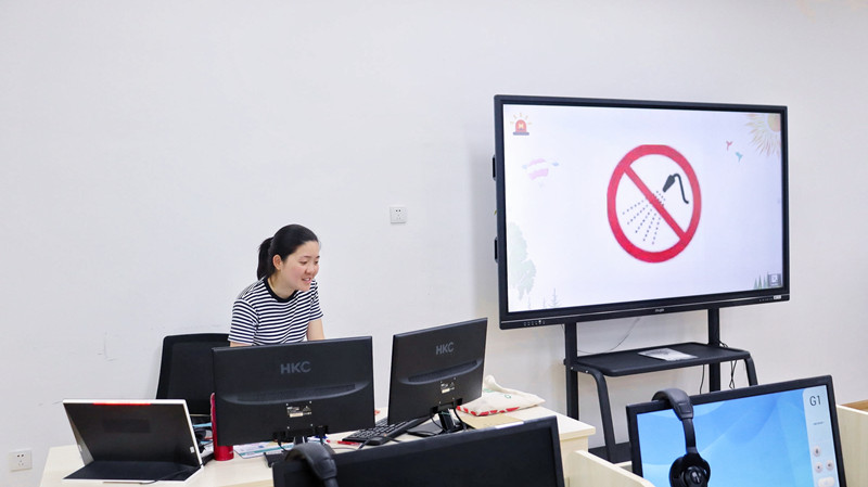 外国语学院实验实训中心开展消防安全图标竞猜活动
