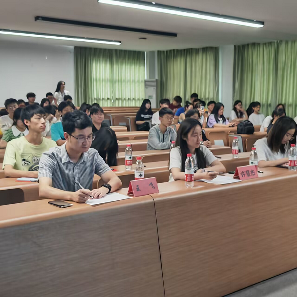 读经典 品书香 | 我校经济与管理学院举行第五届江城“诺奖”读书会决赛