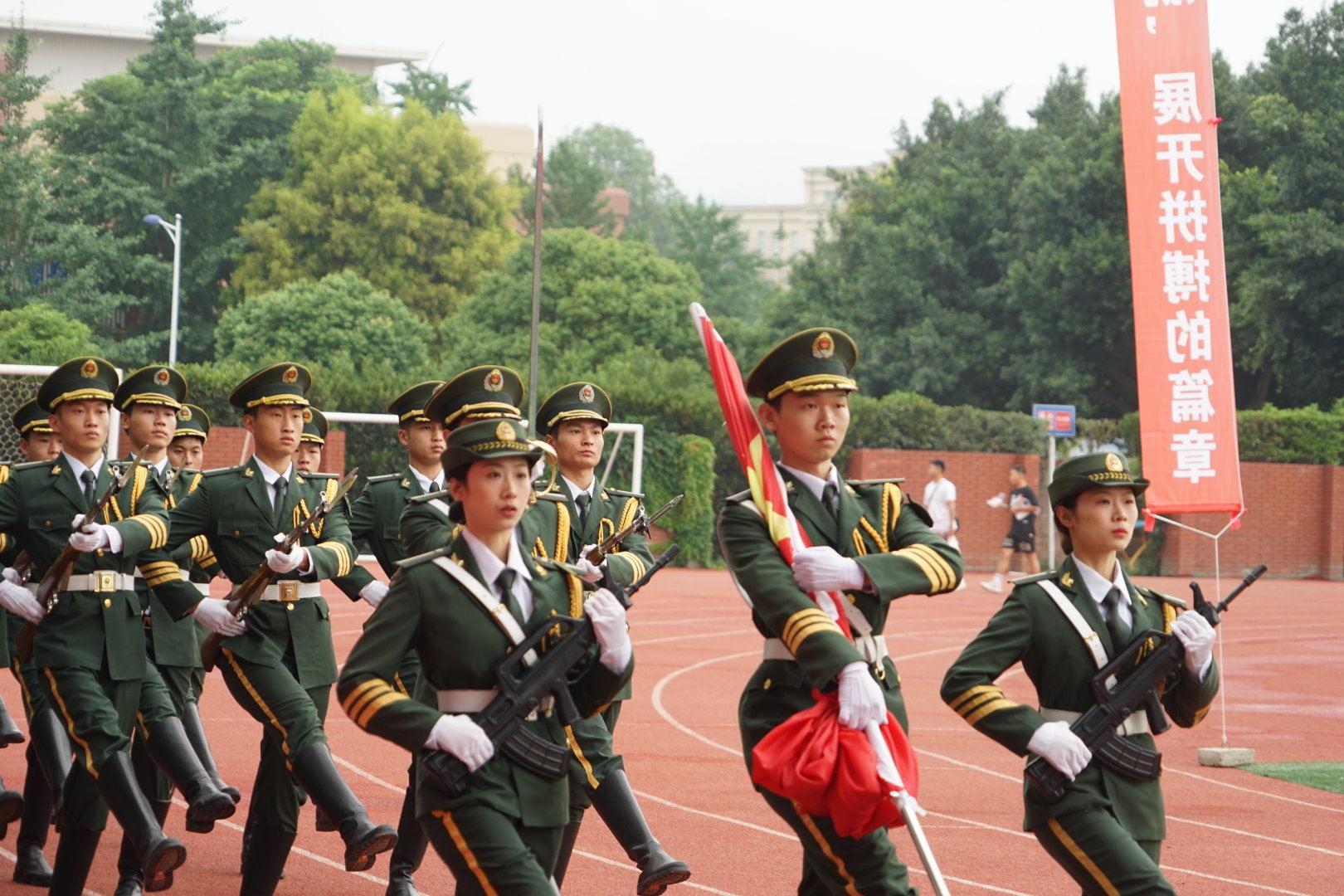 【国护】国旗护卫队参与成都文理学院2023届学生毕业典礼暨学士学位授予仪式