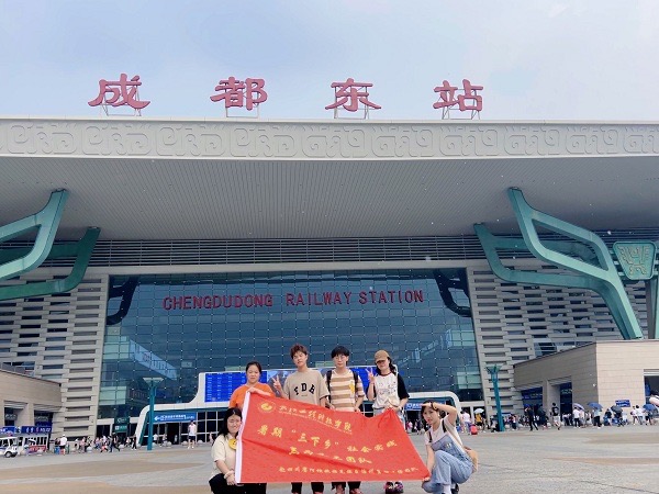 实干彰显十四五精神 笃行绘就吾辈之青春 |五大联赛经济与管理学院黑马义工团队“暑期三下乡”活动圆满完成