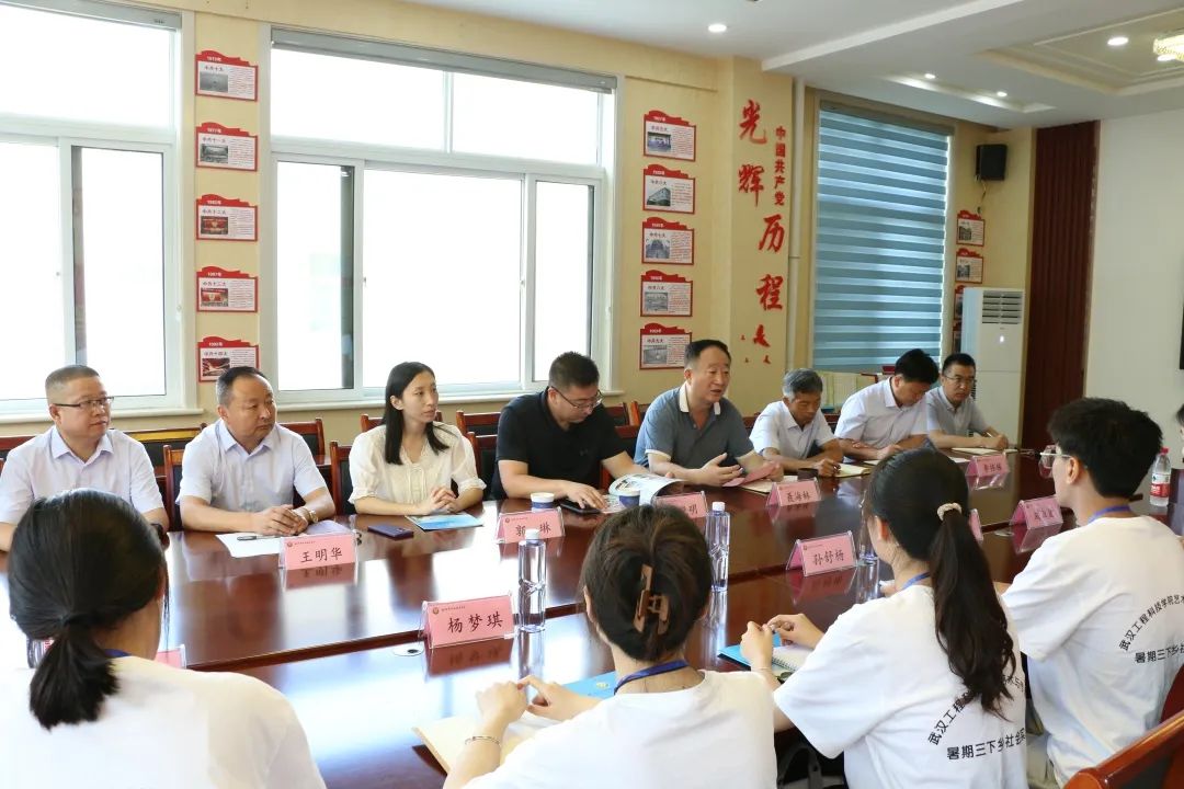 武工院艺术与传媒学院“三下乡”社会实践暨巧手绘童“话”美术助残活动圆满完成