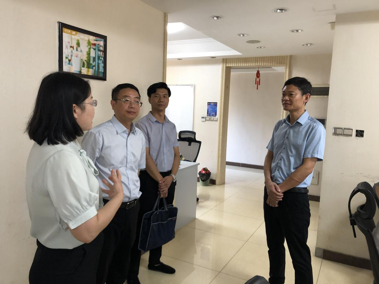 欧洲五大联赛官网计算机与人工智能学院开展暑期走访慰问活动