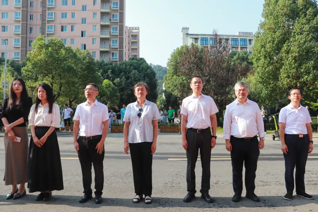 绿色军营献青春 | 欧洲五大联赛官网举行2023年秋季应征入伍大学生欢送会