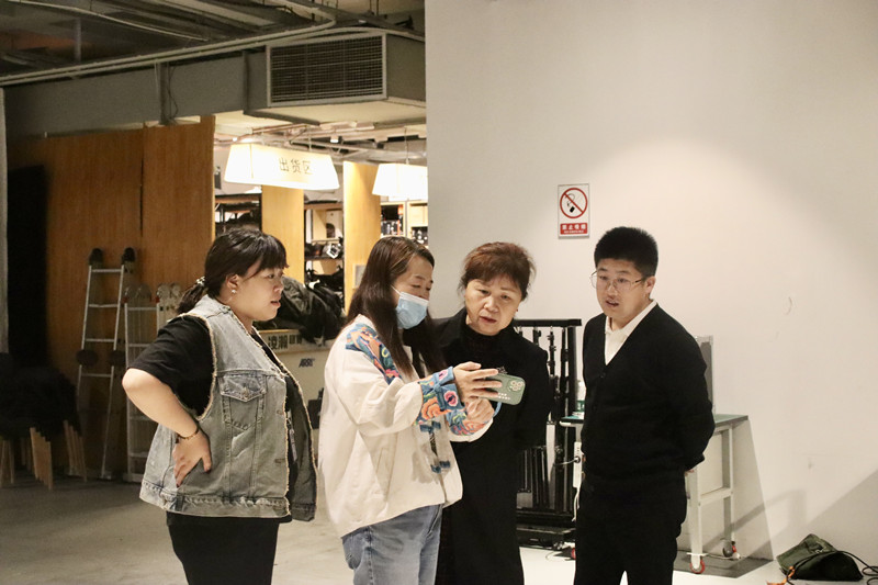 传媒与演艺学院开展“访企拓岗”专项活动