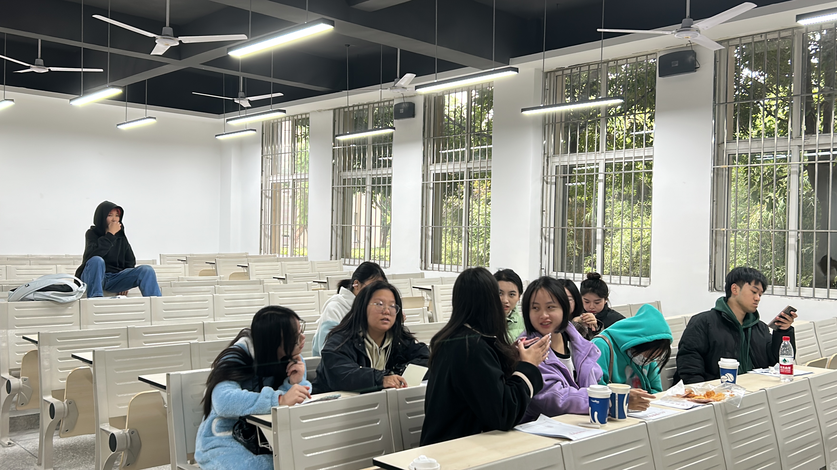【教育】教育学院推理社举行推理协会之《暗黑者:七宗欲》活动
