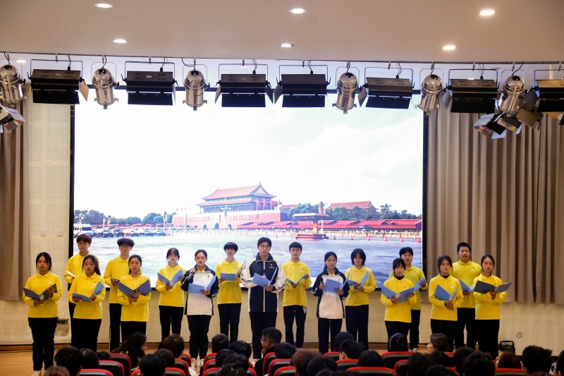 建筑学院举办“学习新思想,永远跟党走”团组织生活观摩会