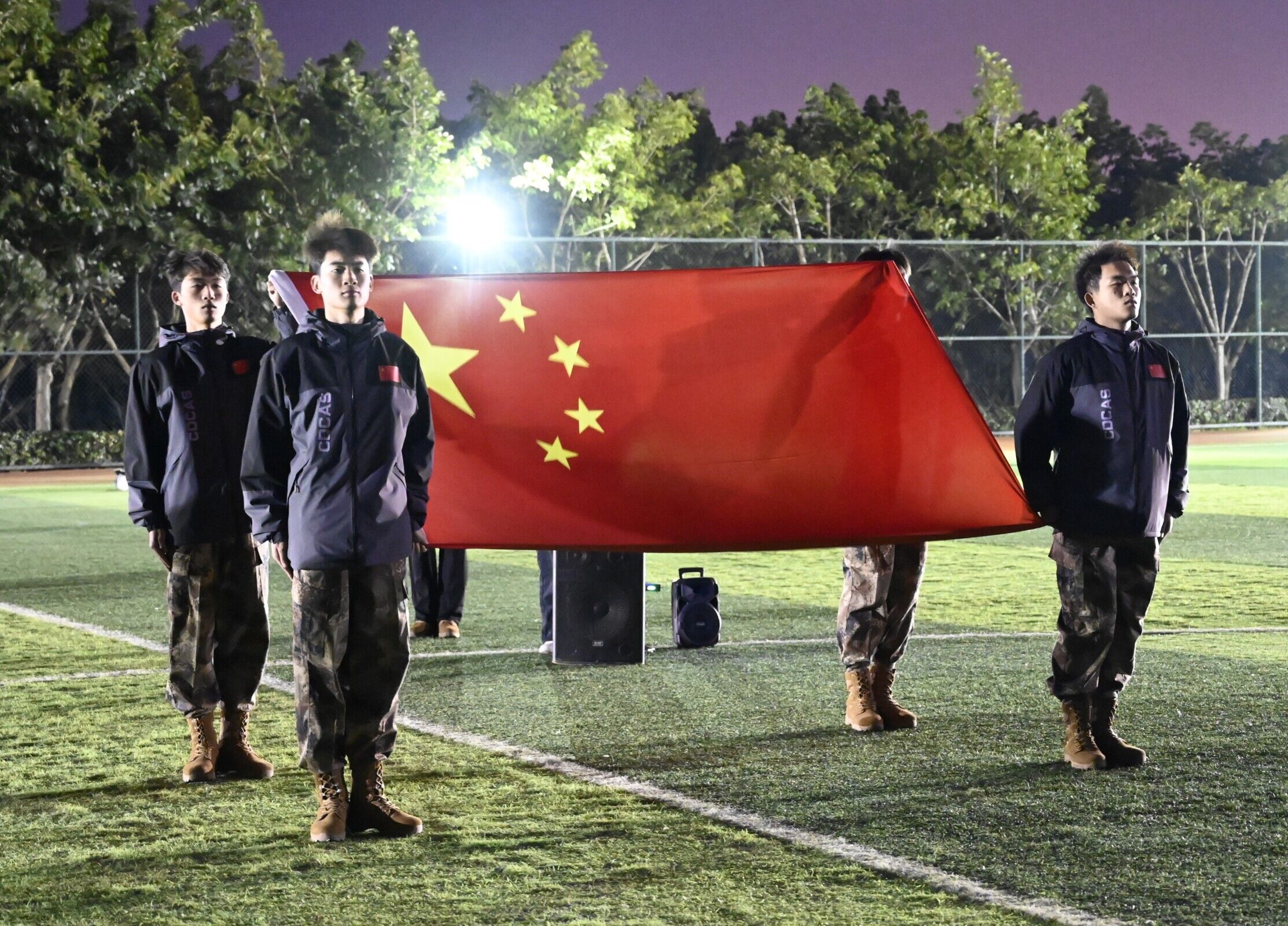 【国护】国旗护卫队顺利召开团组织生活会
