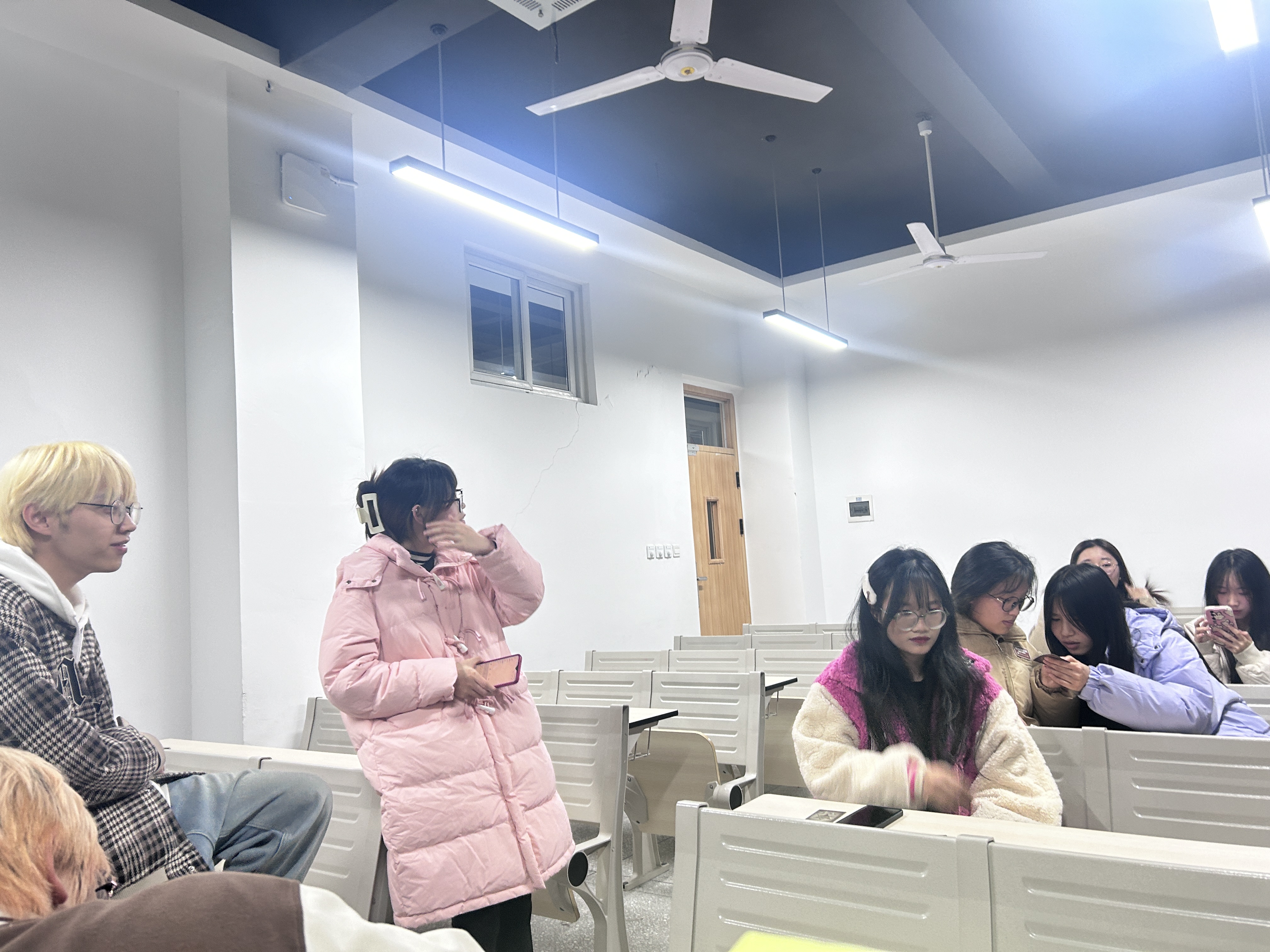 【教育】教育学院开展推理协会之“狼人杀”活动