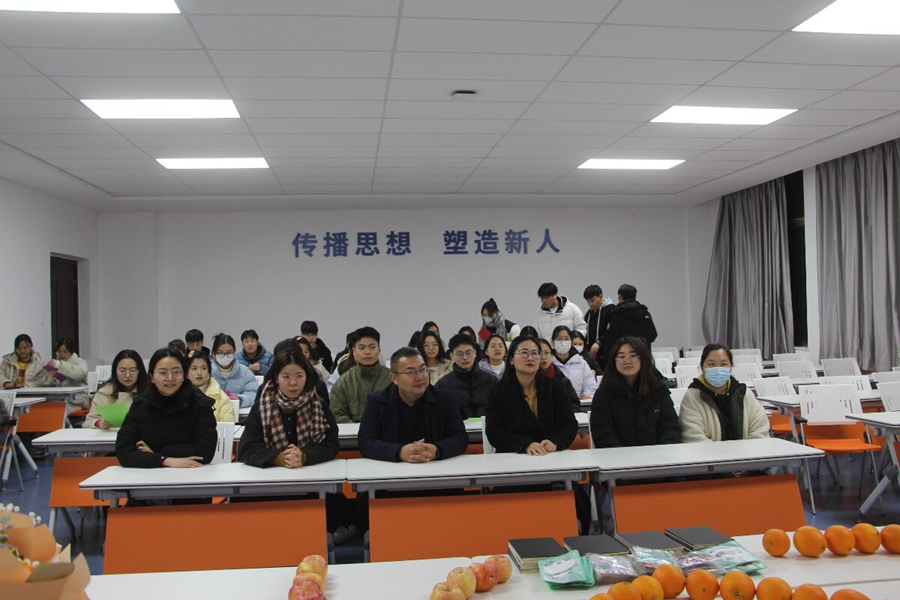 相伴考研路 情暖学子心 | 五大联赛经济与管理学院开展考研慰问活动