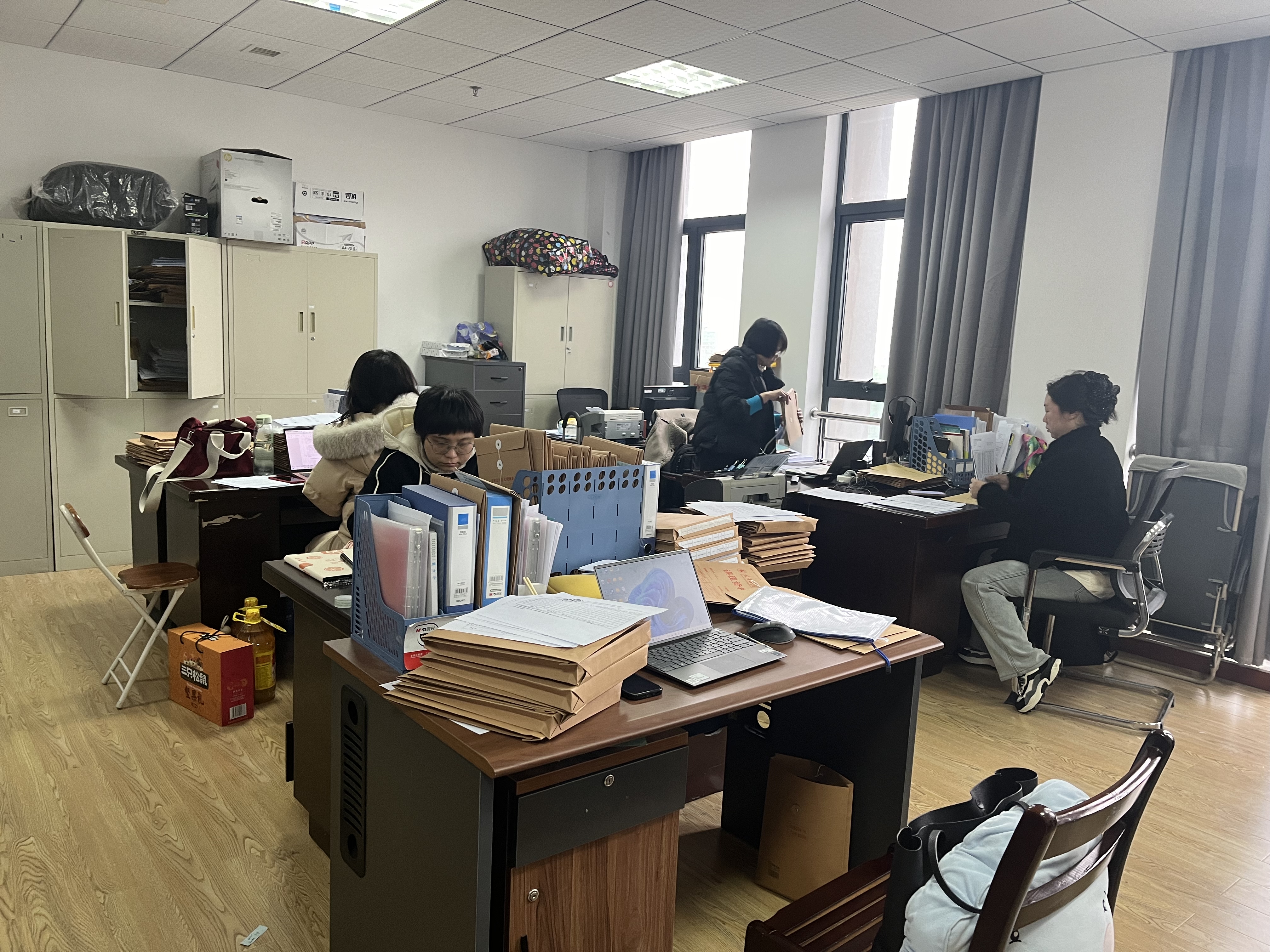 经济与管理学院开展2023-2024-1学期末考核资料检查与整改工作