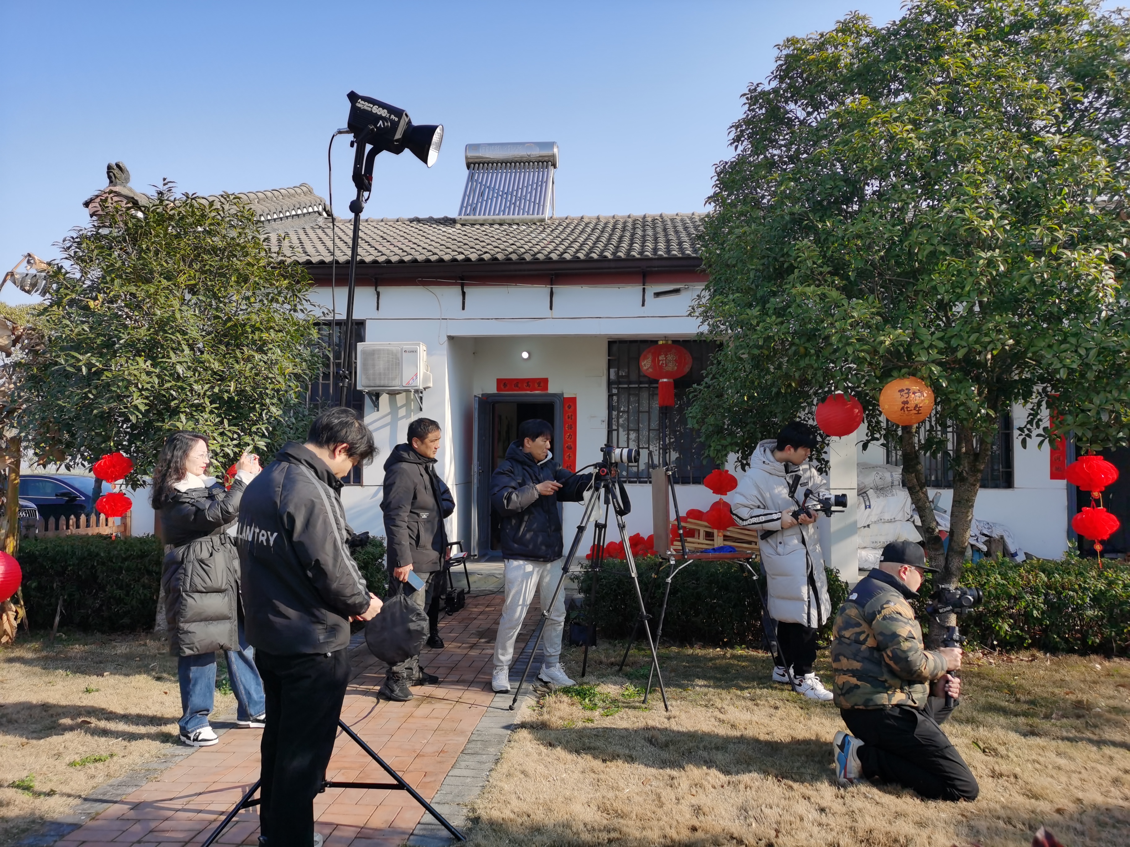 深化校村协作 聚焦乡村发展 | 欧洲五大联赛官网将课程教学带进田间地头