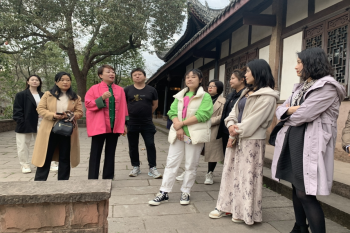 【经管】旅游管理教研室赴五凤溪古镇开展教研活动
