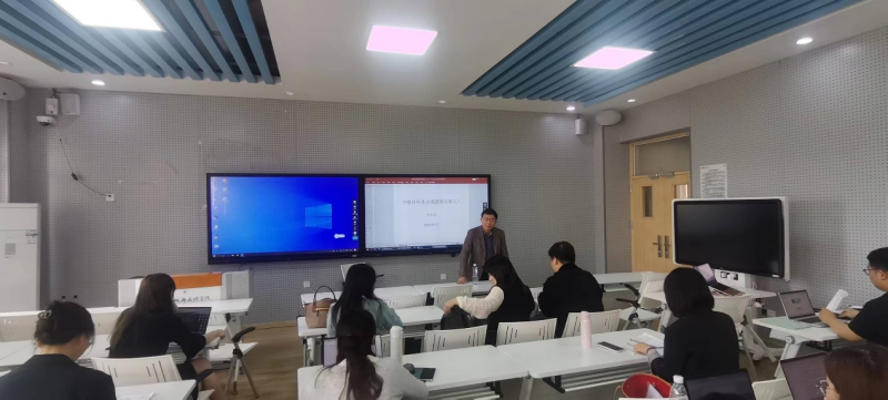 邓大鸣教授做社科基金项目申报的思路与方法的专题讲座