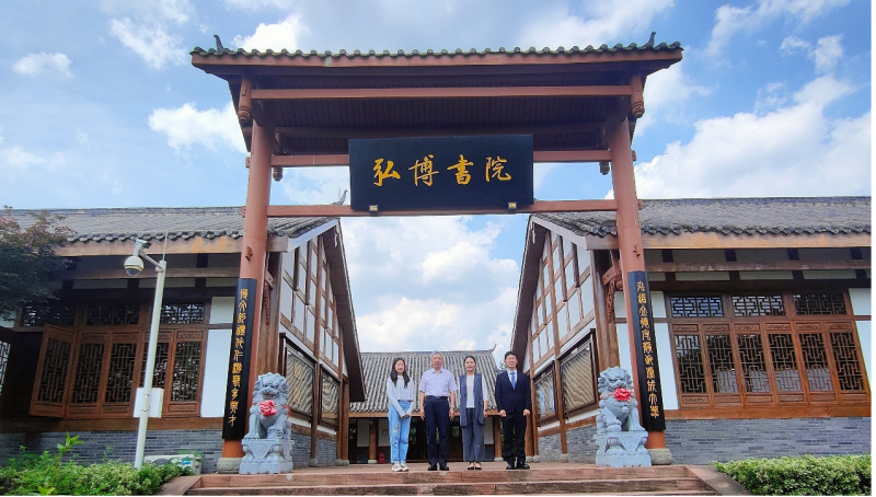 北京语言大学张廷银教授莅临beat365作“李密《陈情表》的另一种解读”专题讲座