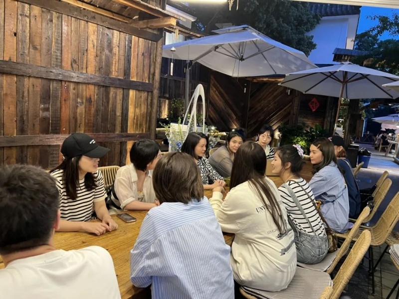 艺术学院教职工春日踏青团建活动圆满落幕