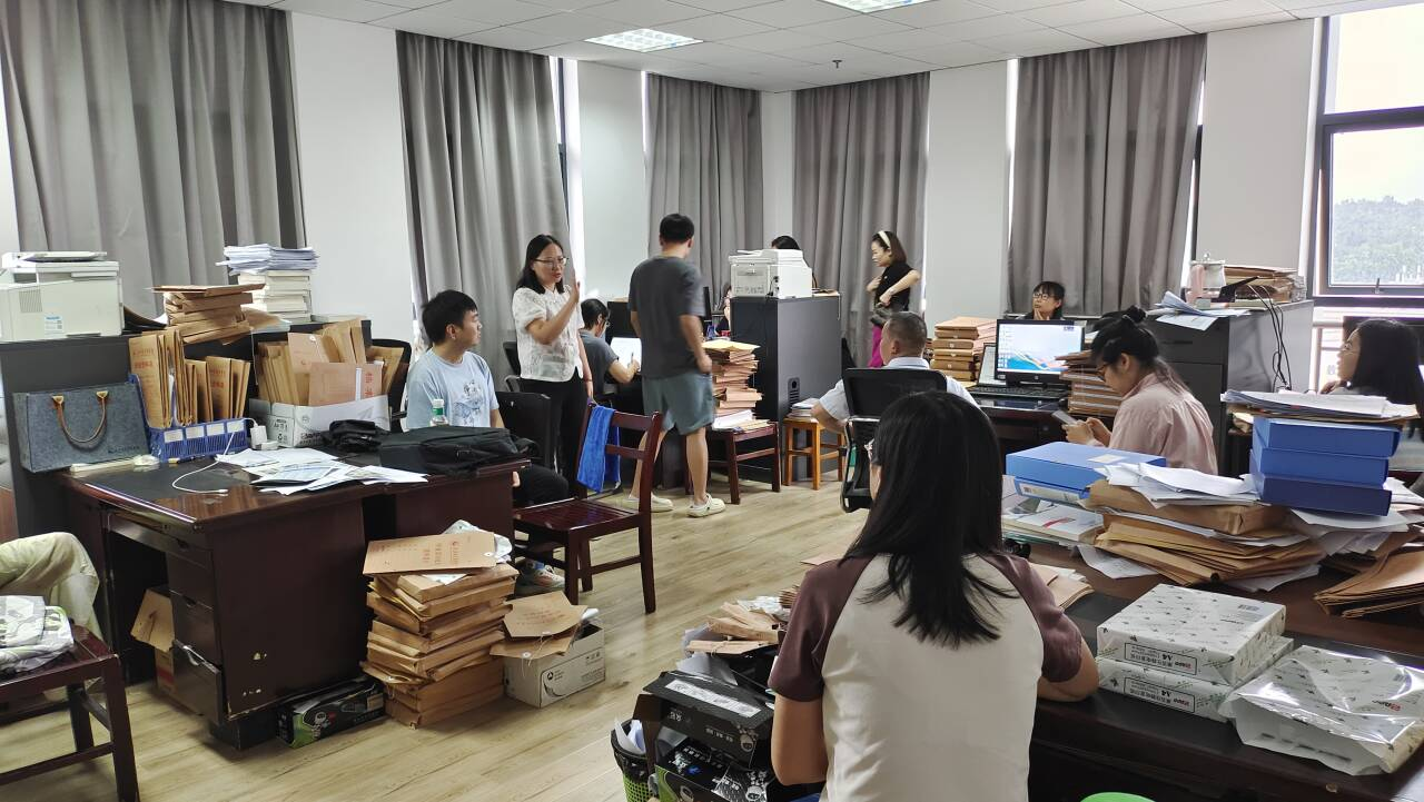坚持标准作准备 认真检查抓落实 ----土木工程系开展新学期教学准备工作检查