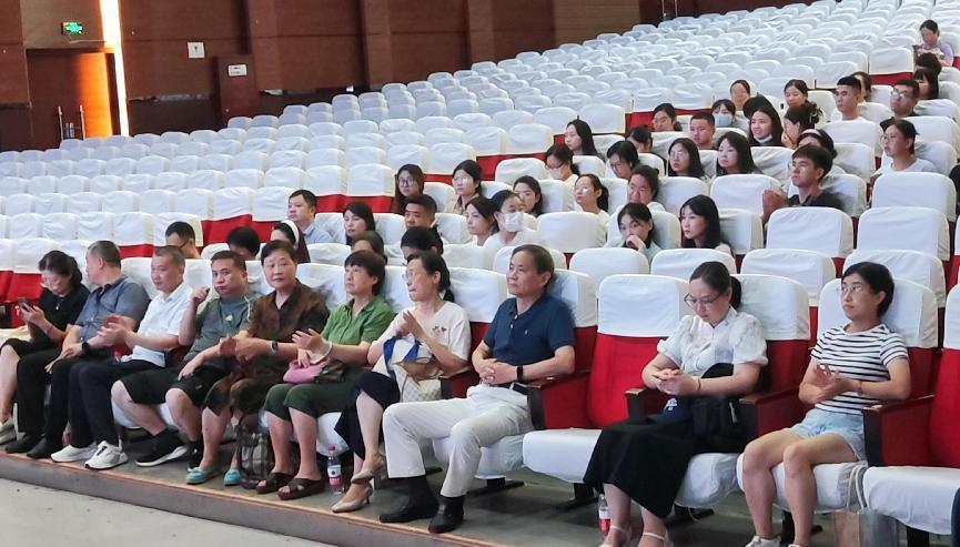 机械与工程学院新学期全院教职工大会