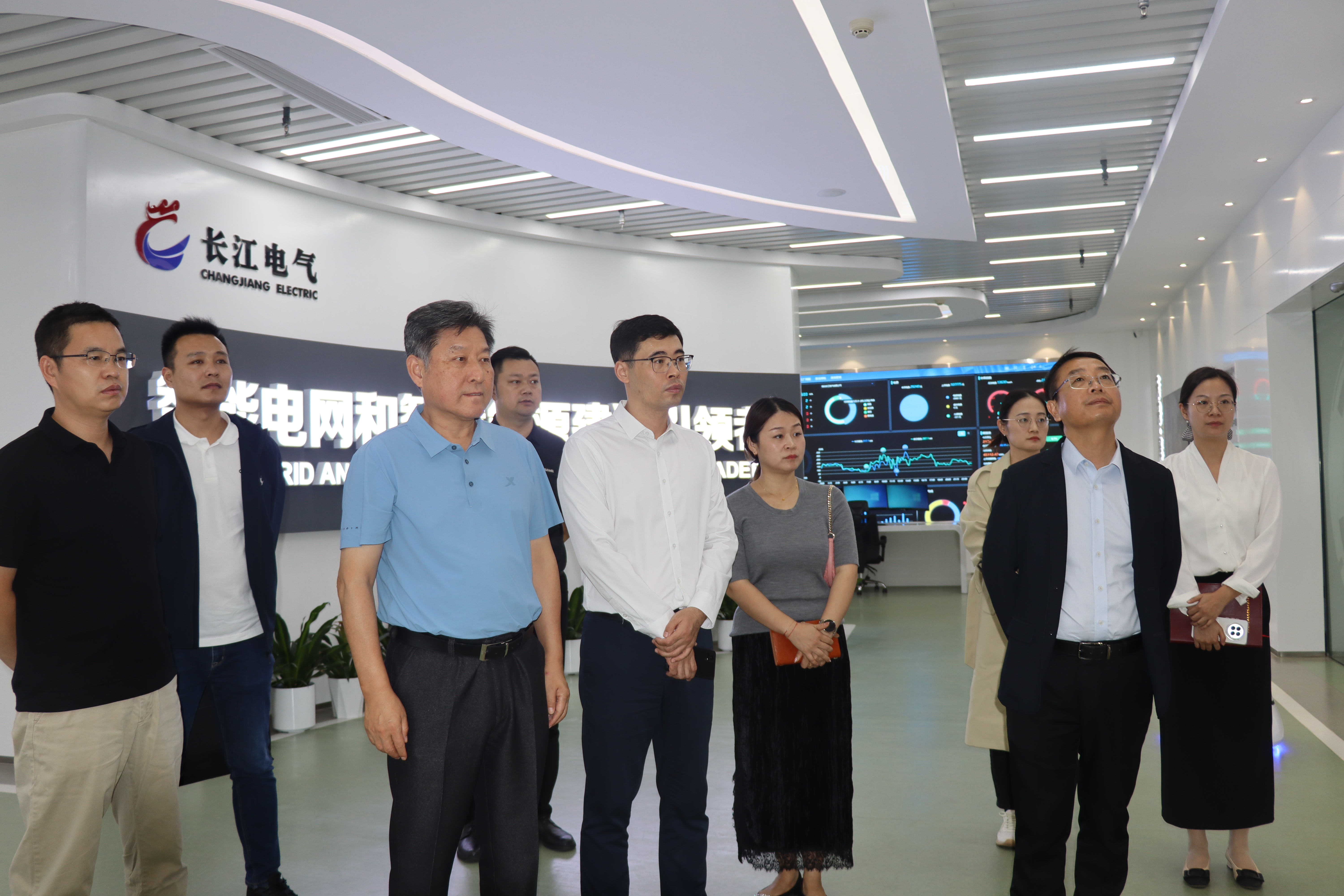 欧洲五大联赛官网赴湖北长江电气有限公司开展校企合作调研
