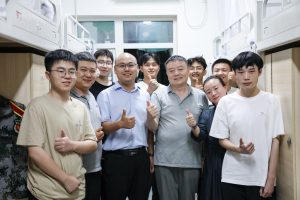 【建筑】建筑学院走访宿舍慰问2023年新生