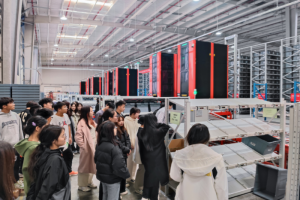 【经管】智慧财经产业学院2023级学生赴京东集团进行专业认知实践教学